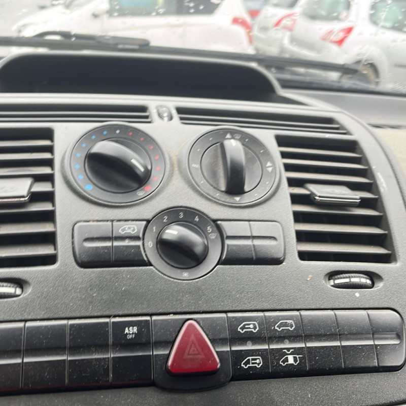 MERCEDES VITO 639 PHASE 1 111 2.2 CDI - 16V TURBO Photo n°16
