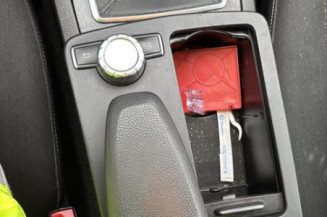 Bloc ABS (freins anti-blocage) MERCEDES CLASSE C 204