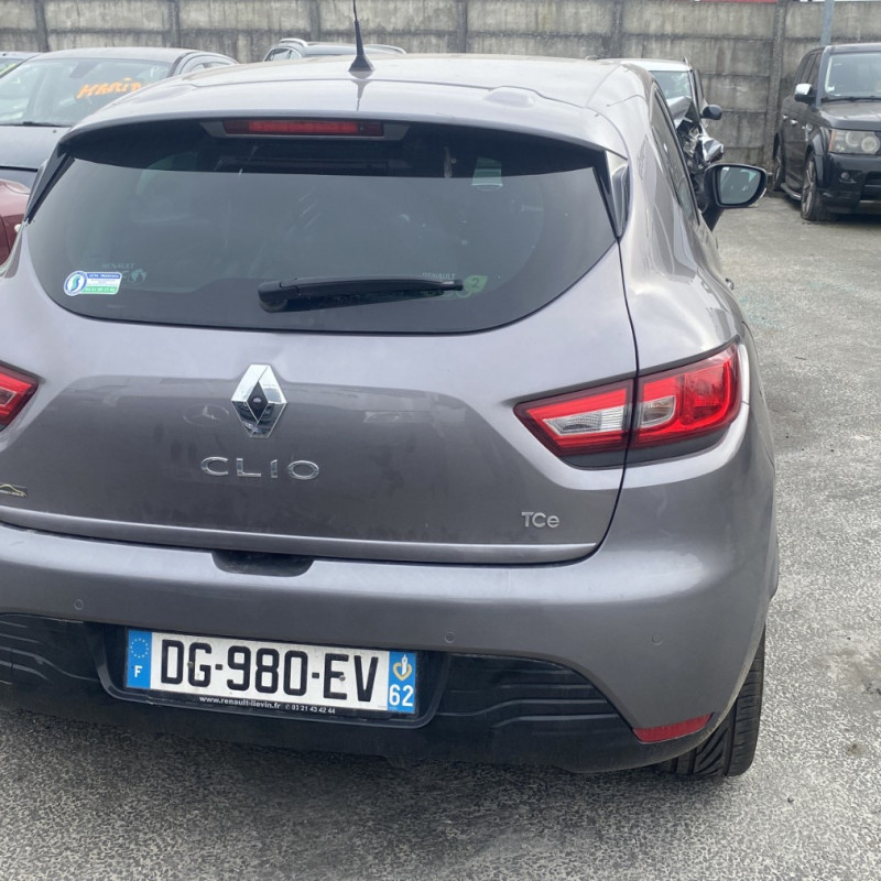 RENAULT CLIO 4 PHASE 1 0.9i - 12V TURBO TCE 90 Photo n°16