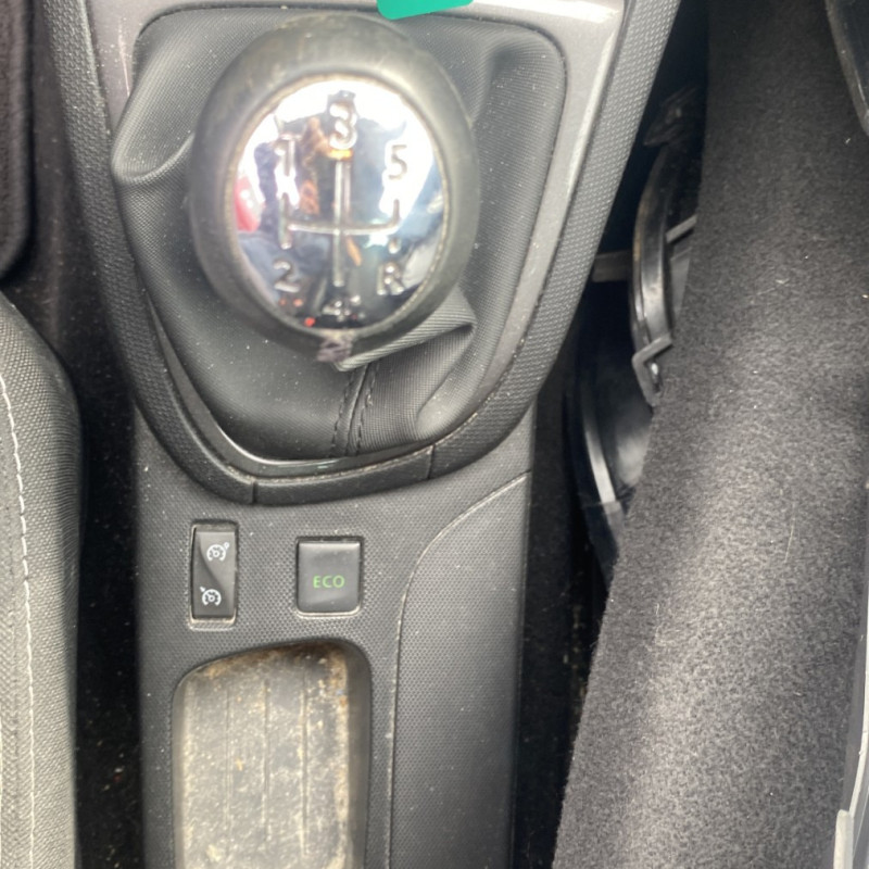 RENAULT CLIO 4 PHASE 1 0.9i - 12V TURBO TCE 90 Photo n°30