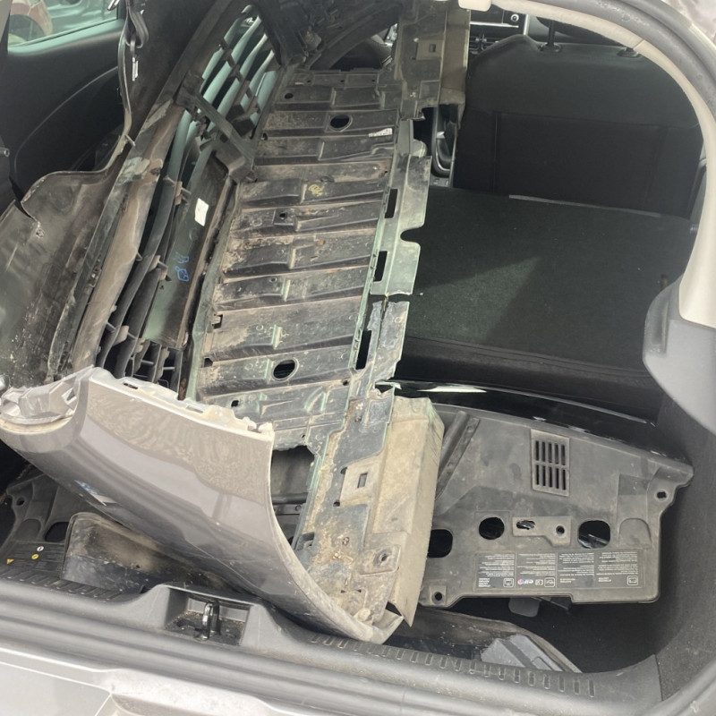 RENAULT CLIO 4 PHASE 1 0.9i - 12V TURBO TCE 90 Photo n°37