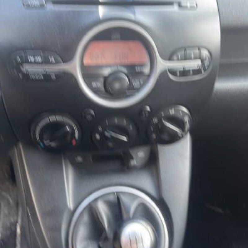 Calandre MAZDA 2 2 Photo n°18