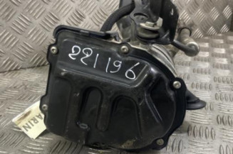 Pompe de direction PEUGEOT 308 1