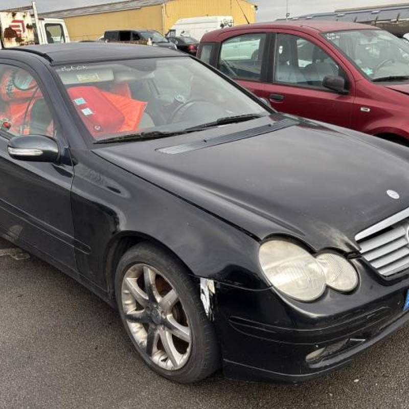 Alternateur MERCEDES CLASSE C 203 COUPE SPORT Photo n°3