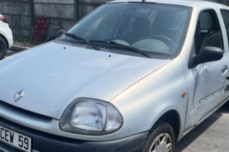 Calandre RENAULT CLIO 2