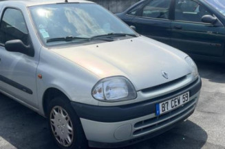 Calandre RENAULT CLIO 2