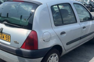 Calandre RENAULT CLIO 2