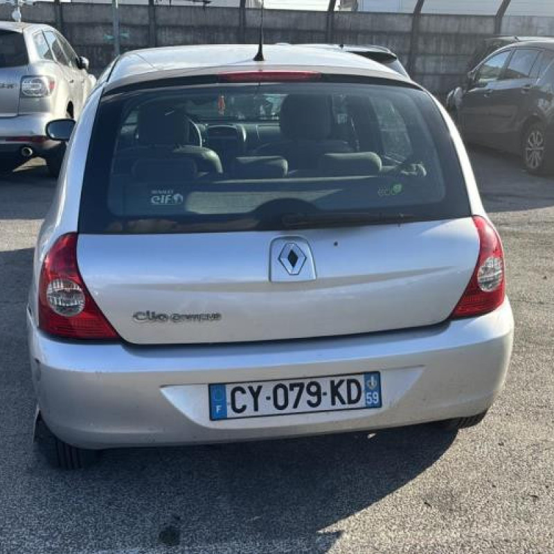 Capot RENAULT CLIO 2 CAMPUS Photo n°20