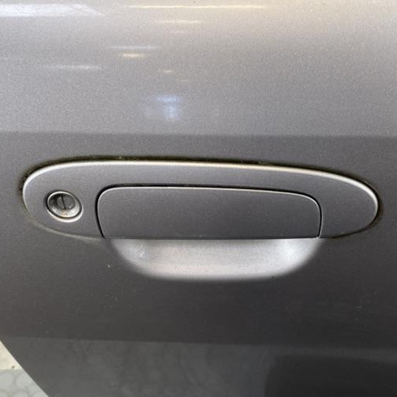Porte avant droit TOYOTA YARIS 1 Photo n°2