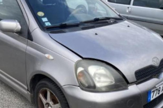 Porte avant droit TOYOTA YARIS 1