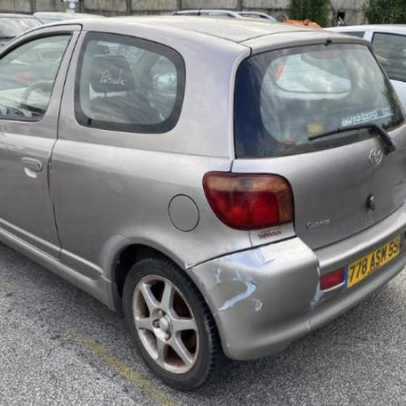 Porte avant droit TOYOTA YARIS 1 Photo n°20