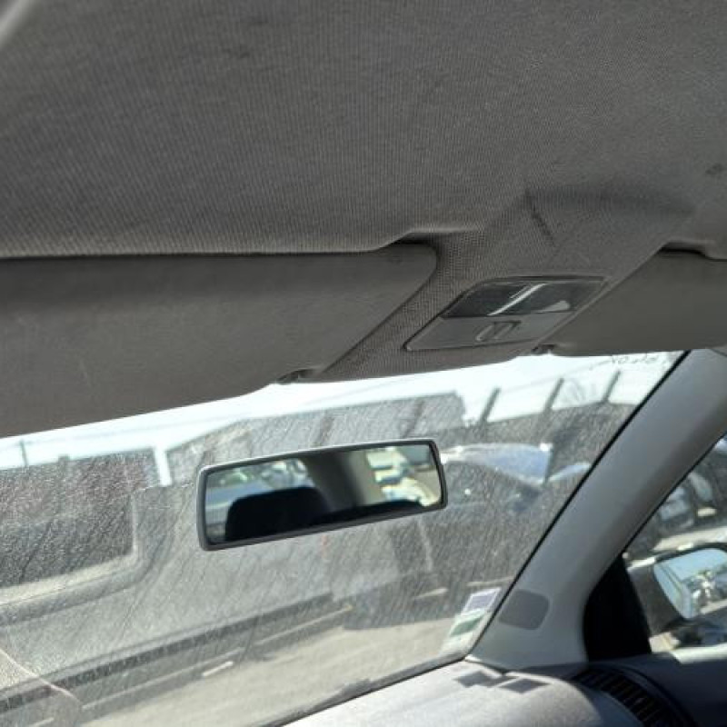 Porte avant droit VOLKSWAGEN POLO 4 Photo n°17