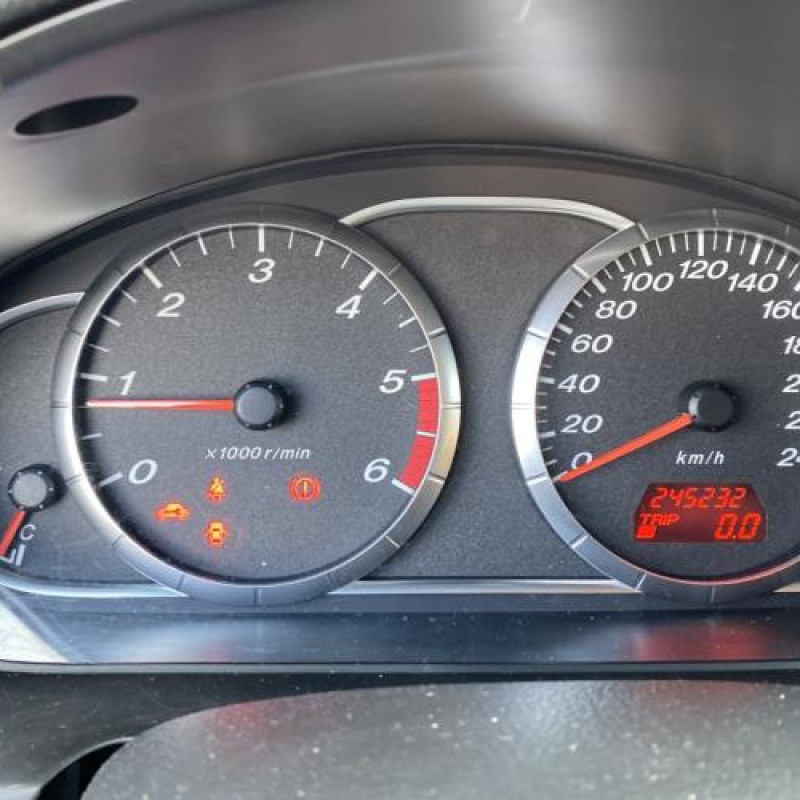 Compresseur clim MAZDA 6 1 Photo n°16