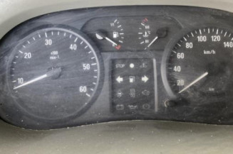 Pompe de direction OPEL VIVARO 1