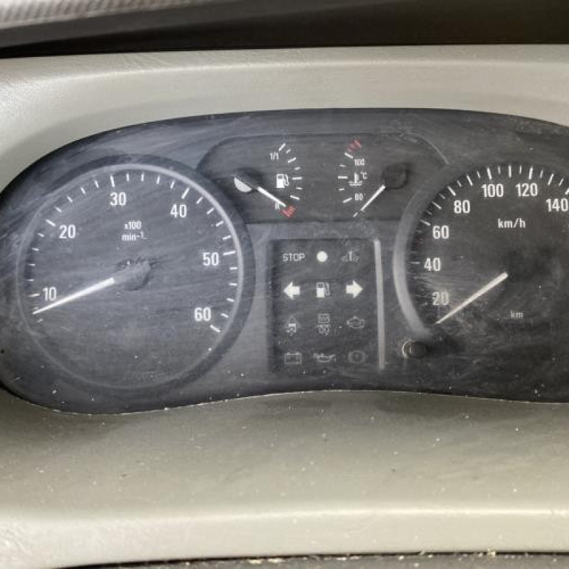 Pompe de direction OPEL VIVARO 1 Photo n°16