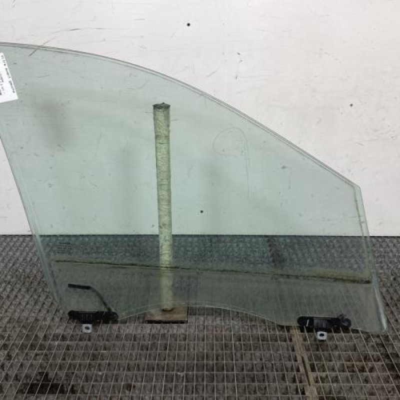 Vitre avant gauche RENAULT SCENIC 3 Photo n°6