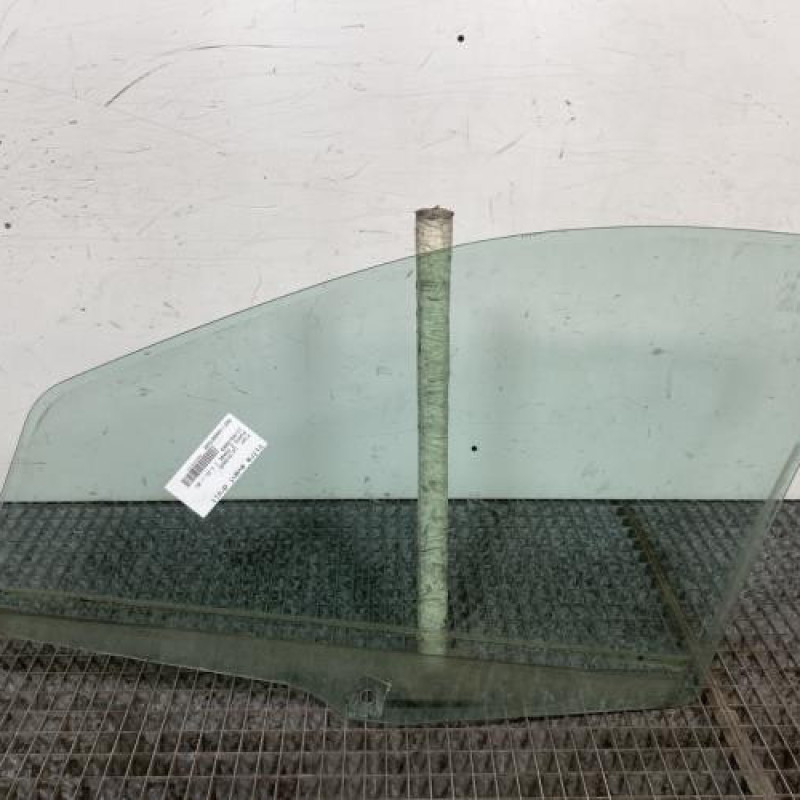 Vitre avant droit FIAT PUNTO 2 Photo n°5