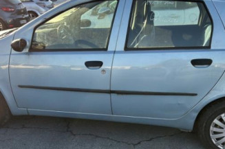 Vitre avant droit FIAT PUNTO 2