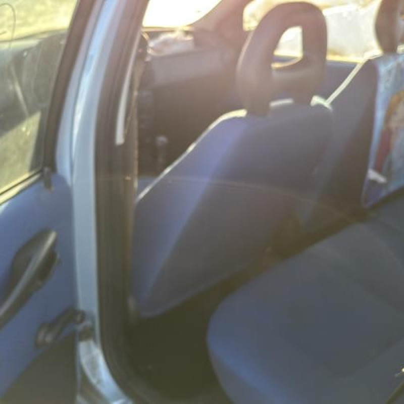 Vitre avant droit FIAT PUNTO 2 Photo n°15