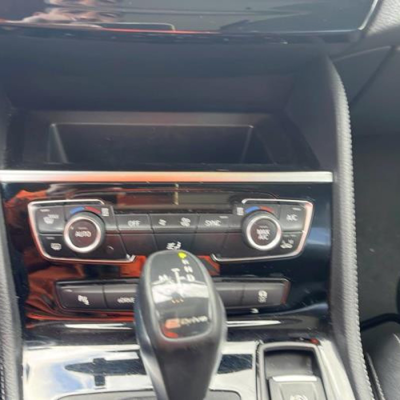 Feu arriere principal gauche (feux) BMW SERIE 2 F45 ACTIVE Photo n°5