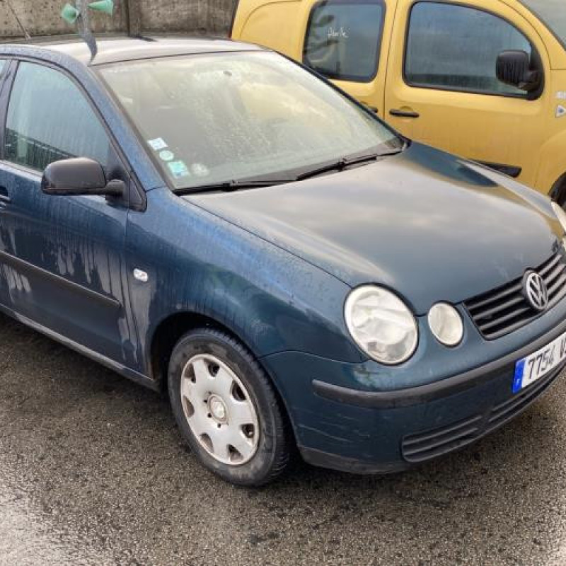 Face avant VOLKSWAGEN POLO 4 Photo n°6