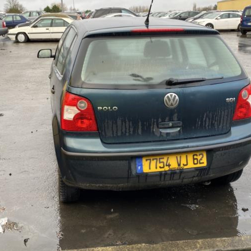 Face avant VOLKSWAGEN POLO 4 Photo n°9