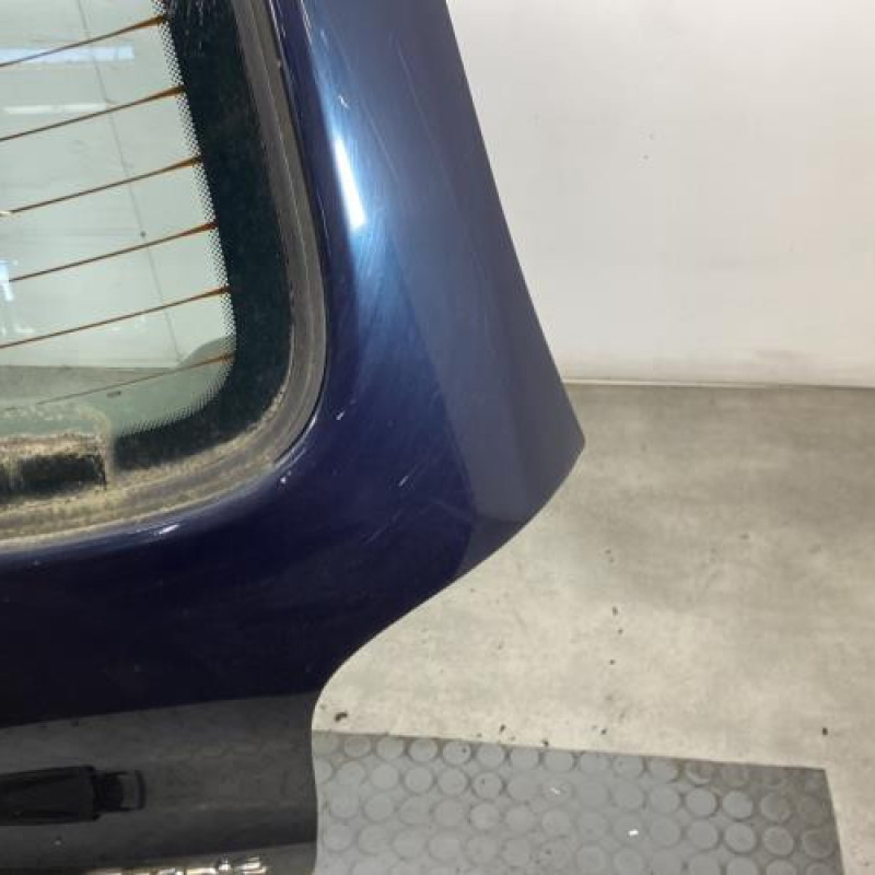 Malle/Hayon arriere RENAULT SCENIC 1 Photo n°4