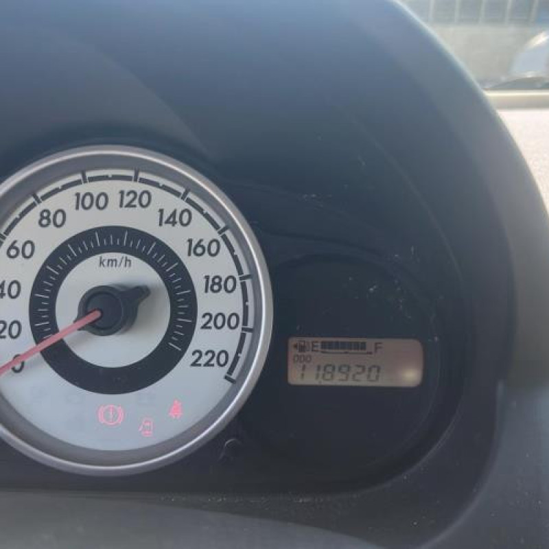 Malle/Hayon arriere MAZDA 2 2 Photo n°18