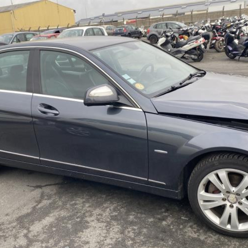 Malle/Hayon arriere MERCEDES CLASSE C 204 Photo n°15