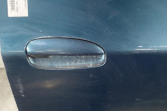 Porte avant droit RENAULT AVANTIME