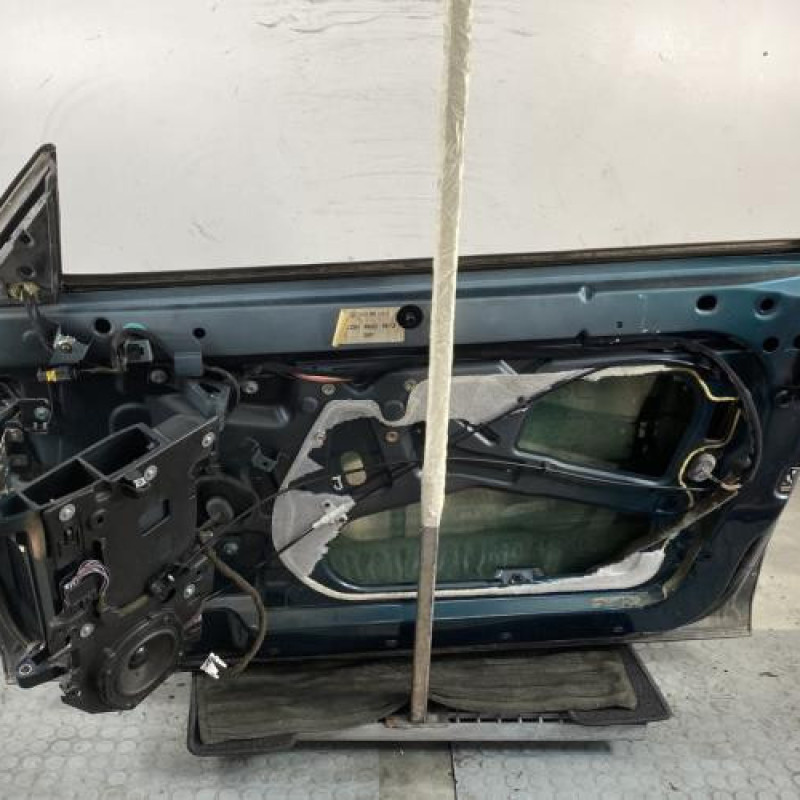Porte avant droit RENAULT AVANTIME Photo n°5