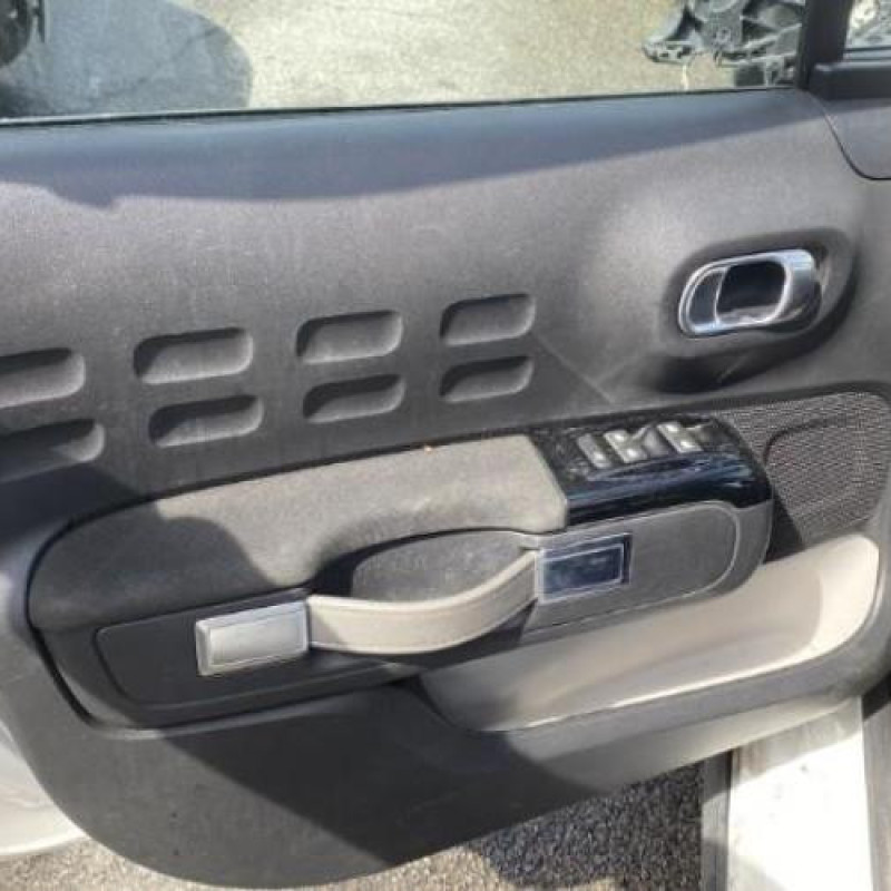 Amortisseur avant droit CITROEN C3 3 Photo n°16