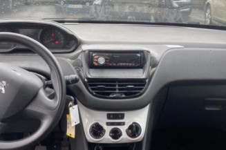 Compresseur clim PEUGEOT 208 1