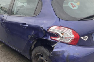 Compresseur clim PEUGEOT 208 1