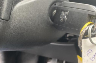 Compresseur clim PEUGEOT 208 1
