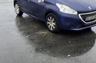 Compresseur clim PEUGEOT 208 1