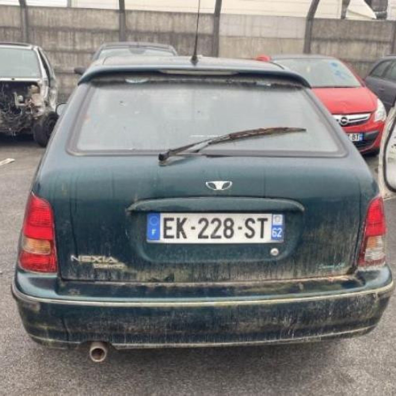 Aile avant gauche DAEWOO NEXIA Photo n°20