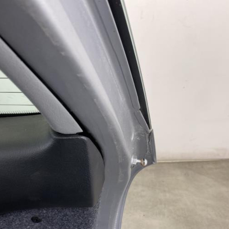 Malle/Hayon arriere CITROEN XSARA Photo n°8