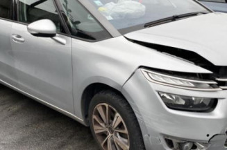 Pare boue arriere droit CITROEN C4 GRAND PICASSO 2