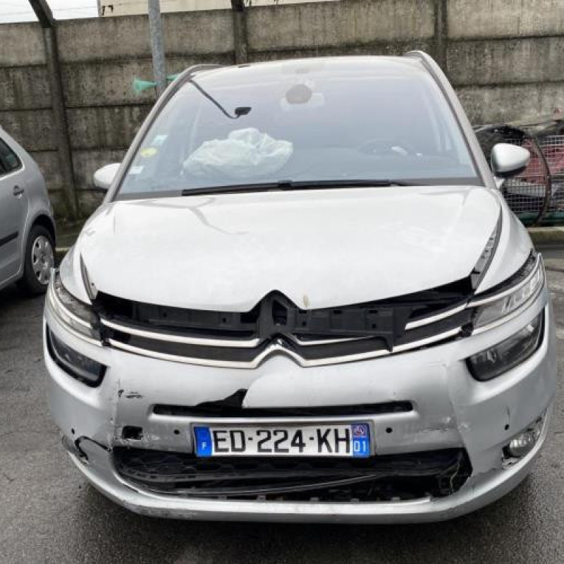 Pare boue arriere droit CITROEN C4 GRAND PICASSO 2 Photo n°15