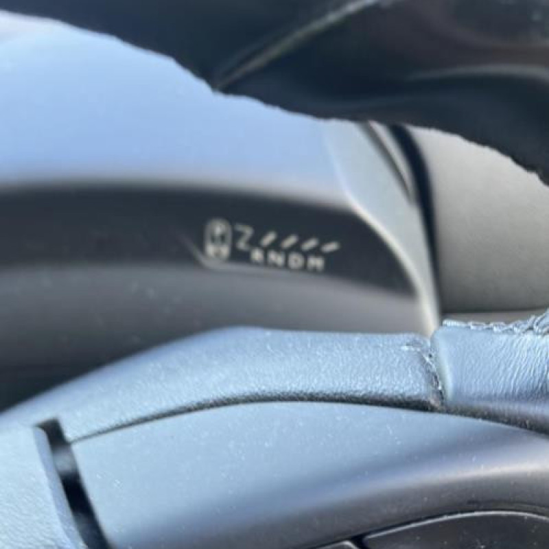 Pare boue arriere droit CITROEN C4 GRAND PICASSO 2 Photo n°19