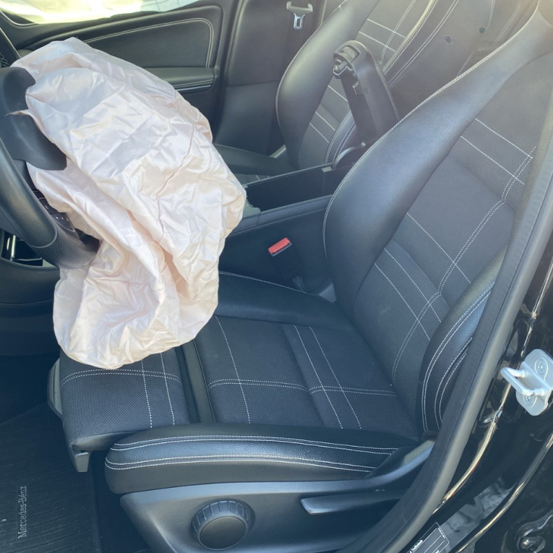 MERCEDES CLASSE A 176 PHASE 2 180 1.5 CDI - 8V TURBO Photo n°13