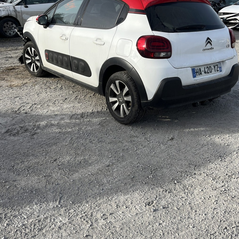 CITROEN C3 3 PHASE 1 1.6 BLUE HDI - 8V TURBO Photo n°4