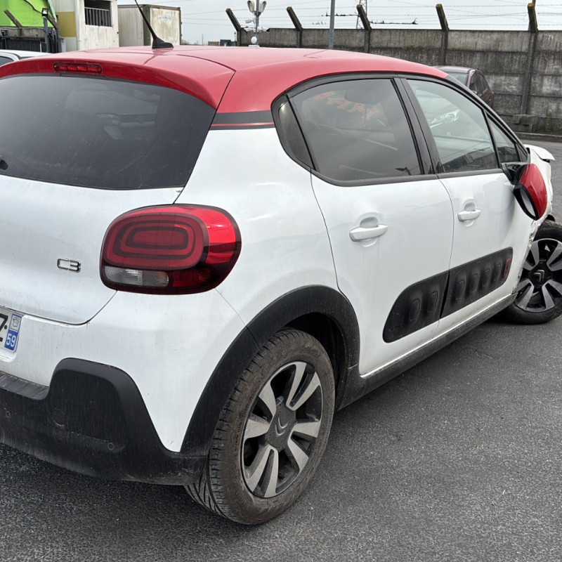 CITROEN C3 3 PHASE 1 1.6 BLUE HDI - 8V TURBO Photo n°15