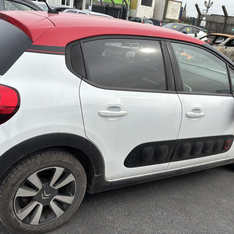 CITROEN C3 3 PHASE 1 1.6 BLUE HDI - 8V TURBO Photo n°19
