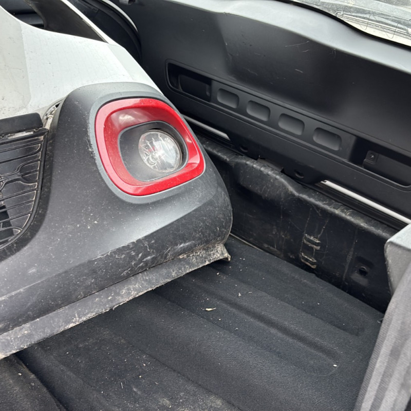 CITROEN C3 3 PHASE 1 1.6 BLUE HDI - 8V TURBO Photo n°23