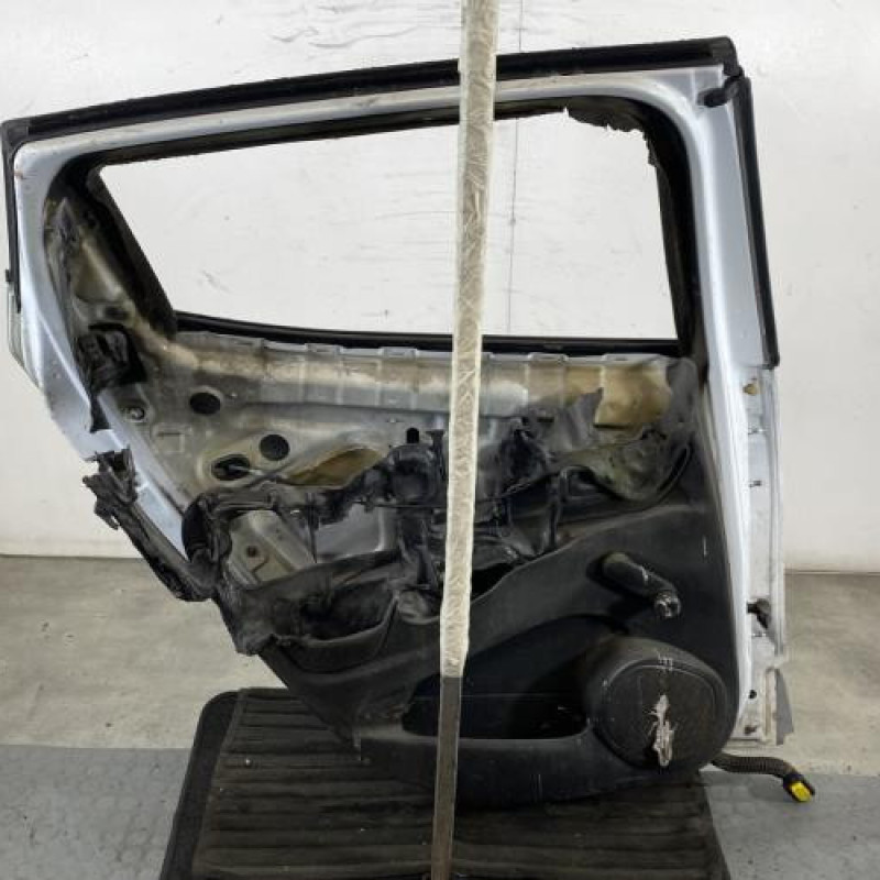 Porte arriere gauche RENAULT CLIO 4 Photo n°7