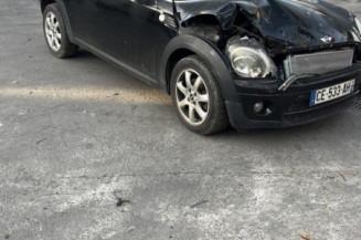 MINI MINI 2 R55 CLUBMAN PHASE 1 BREAK 1.6D - 16V TURBO COOPER D