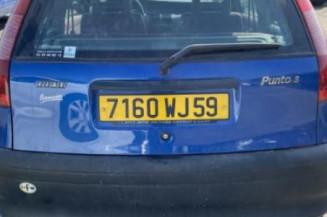 Porte avant droit FIAT PUNTO 1