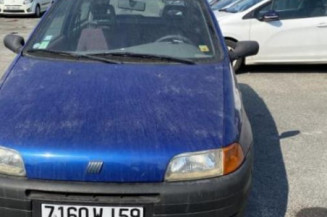 Porte avant droit FIAT PUNTO 1